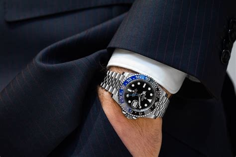 rolex entra nel mercato dell usato|rolex ricondizionati.